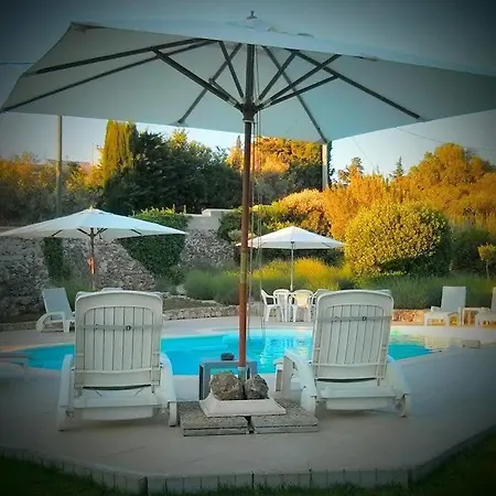 Les Cigales Hotell 3*